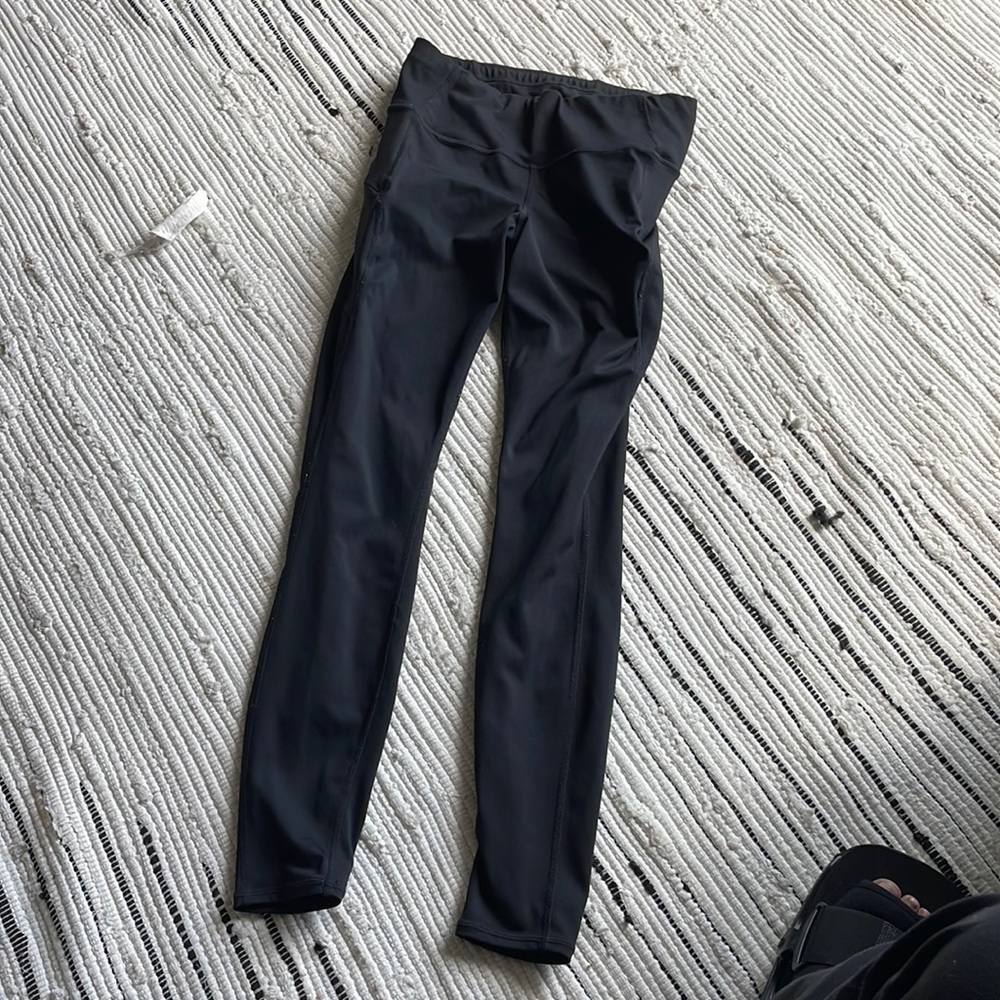 Athleta leggings size small, black